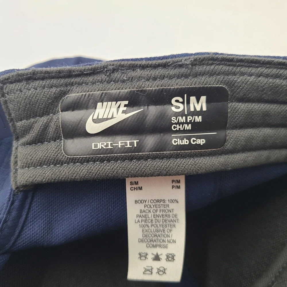 Nike hat snapback